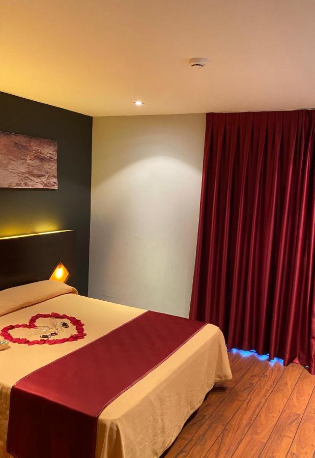 Hostal Royal 알모록스 외부 사진